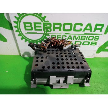 Recambio de caja reles / fusibles para opel zafira a elegance referencia OEM IAM 90589965  