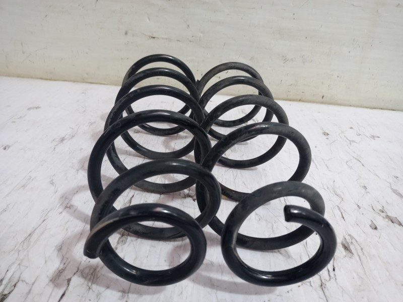 Recambio de muelle amortiguacion para mazda 3 lim. () center-line referencia OEM IAM BHN528011A  