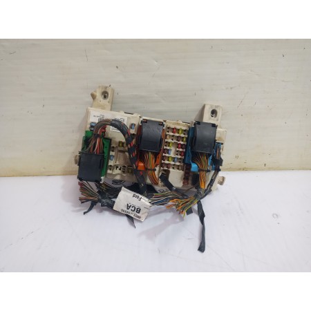 Recambio de caja reles / fusibles para ford focus lim. (cb4) business referencia OEM IAM 97RA000001  