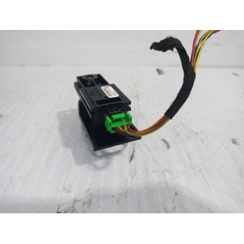 Recambio de palanca freno para land rover discovery 4 tdv6 hse referencia OEM IAM AH2215K850AA  