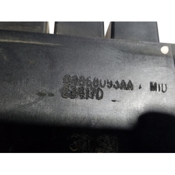 Recambio de caja reles / fusibles para chrysler voyager (gs) 2.5 td family referencia OEM IAM 04868093AA  