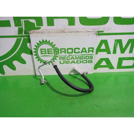 Recambio de tubo para dacia sandero laureate referencia OEM IAM 924903240R  