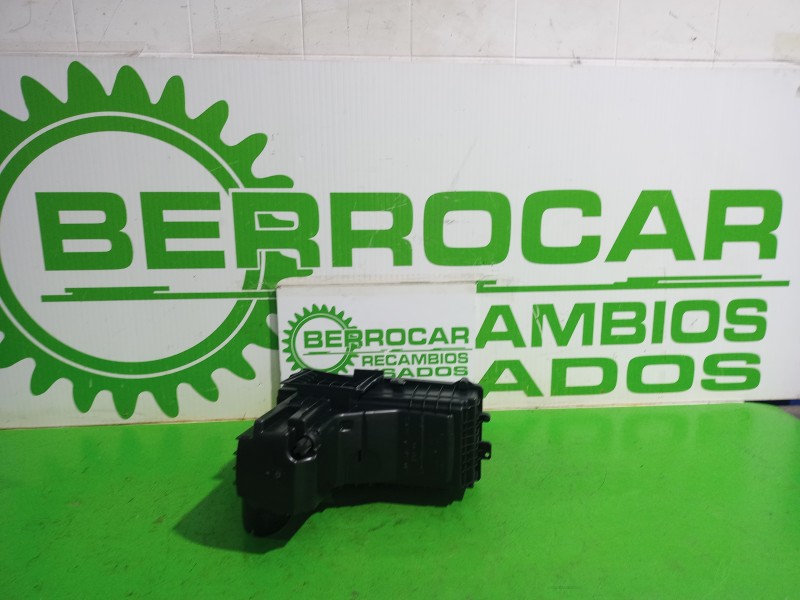 Recambio de filtro aire para peugeot 508 active referencia OEM IAM 9644910780  