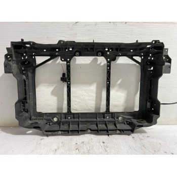 Recambio de panel frontal para mazda 3 lim. () center-line referencia OEM IAM GHP953111  