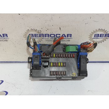 Recambio de caja reles / fusibles para peugeot boxer kasten hochraum (rs3000)(330/333/335) 2.2 hdi fap cat referencia OEM IAM 13