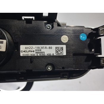 Recambio de mando multifuncion para land rover discovery 4 tdv6 hse referencia OEM IAM AH2218C858BD  