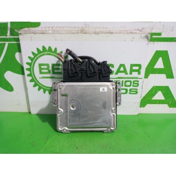 Recambio de centralita motor uce para dacia sandero laureate referencia OEM IAM 237106319R  