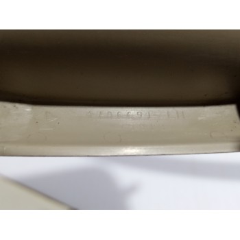 Recambio de asidero techo trasero izquierdo para chrysler voyager (gs) 2.5 td family referencia OEM IAM 4706691  