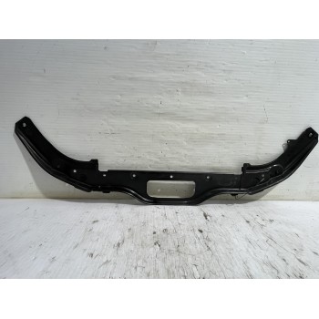 Recambio de travesaño para mazda 3 lim. () center-line referencia OEM IAM B45A53150  