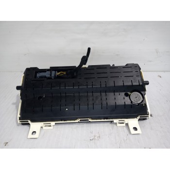 Recambio de cuadro instrumentos para land rover discovery 4 tdv6 hse referencia OEM IAM LR027896 / VPHA2F10894A  