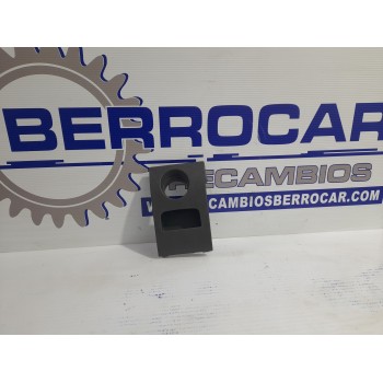 REVESTIMIENTO INFERIOR SALPICADERO 13228683 