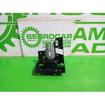 SOPORTE MOTOR IZQUIERDO 9810216980 