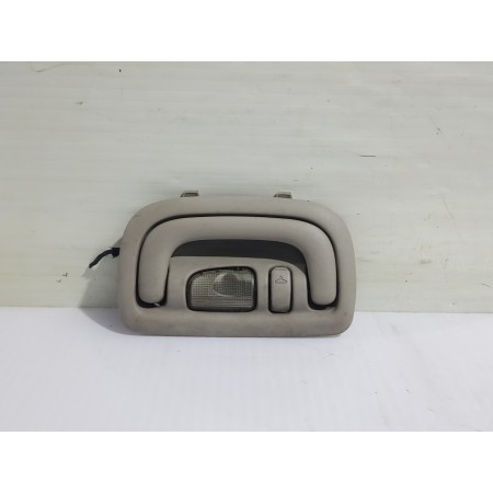 Recambio de asidero techo trasero derecho para chrysler voyager (gs) 2.5 td family referencia OEM IAM 4706690  