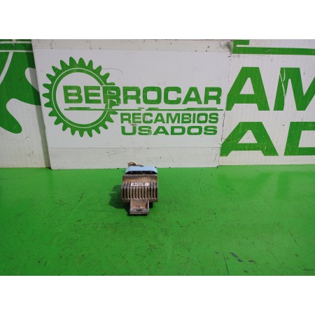 Recambio de caja precalentamiento para dacia sandero laureate referencia OEM IAM 110678071R  