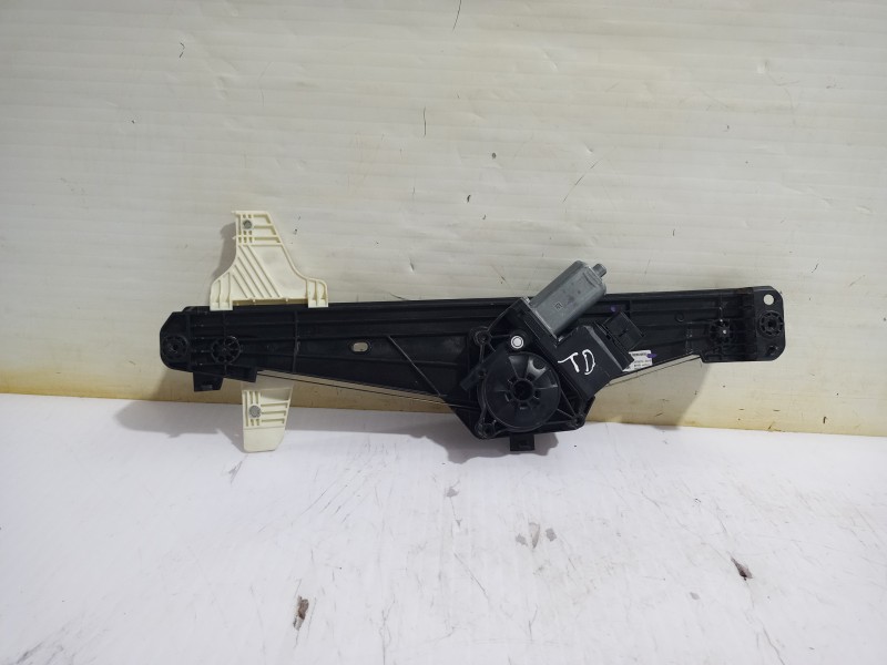 Recambio de elevalunas trasero derecho para opel grandland x design line referencia OEM IAM 9815642380  