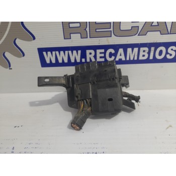 Recambio de caja reles / fusibles para suzuki swift berlina (mz) 1.3 16v cat referencia OEM IAM PA66PPE  