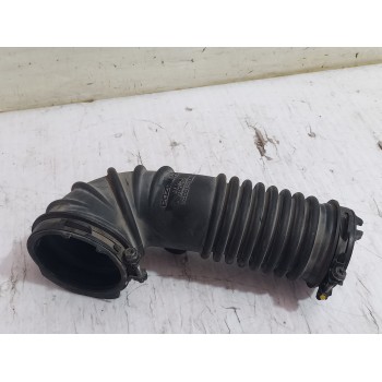 Recambio de tubo para mazda 3 lim. () center-line referencia OEM IAM SH0113221  