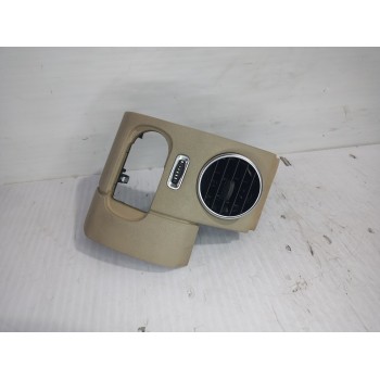 Recambio de rejilla aireadora para land rover discovery 4 tdv6 hse referencia OEM IAM AH22045G10C  