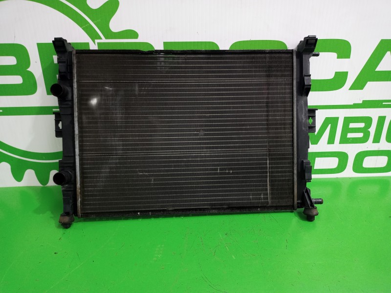 Recambio de radiador agua para renault scenic ii 1.6 16v referencia OEM IAM 8200115542  