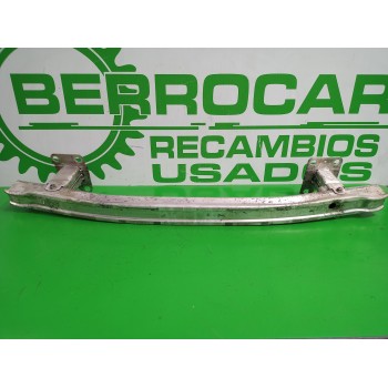 Recambio de refuerzo paragolpes delantero para renault scenic ii 1.6 16v referencia OEM IAM 8200011107 / 8200011108  