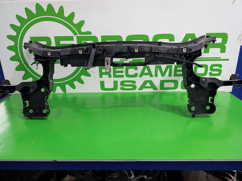 Recambio de panel frontal para renault scenic ii 1.6 16v referencia OEM IAM 8200137496  