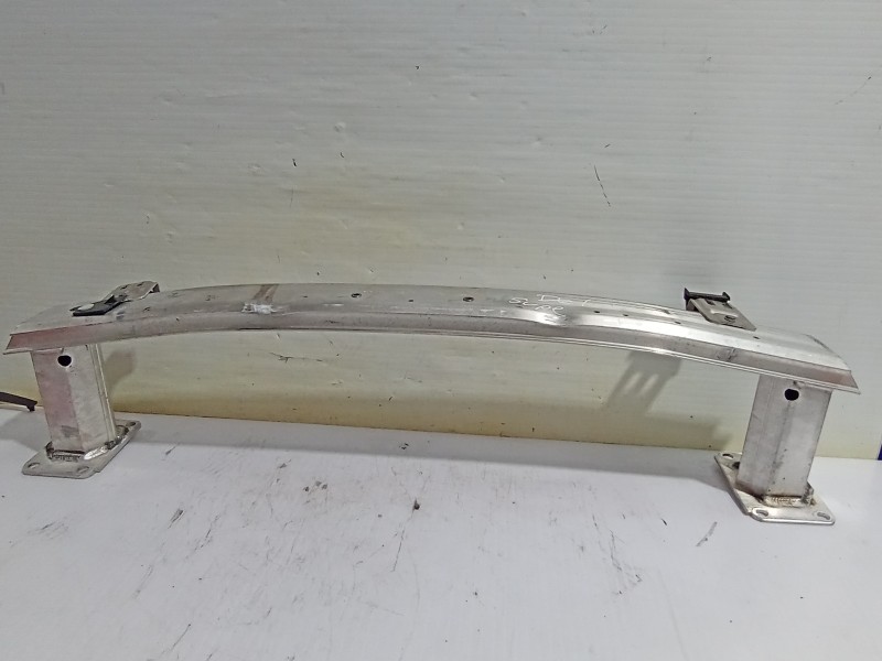 Recambio de refuerzo para opel grandland x design line referencia OEM IAM 21818  