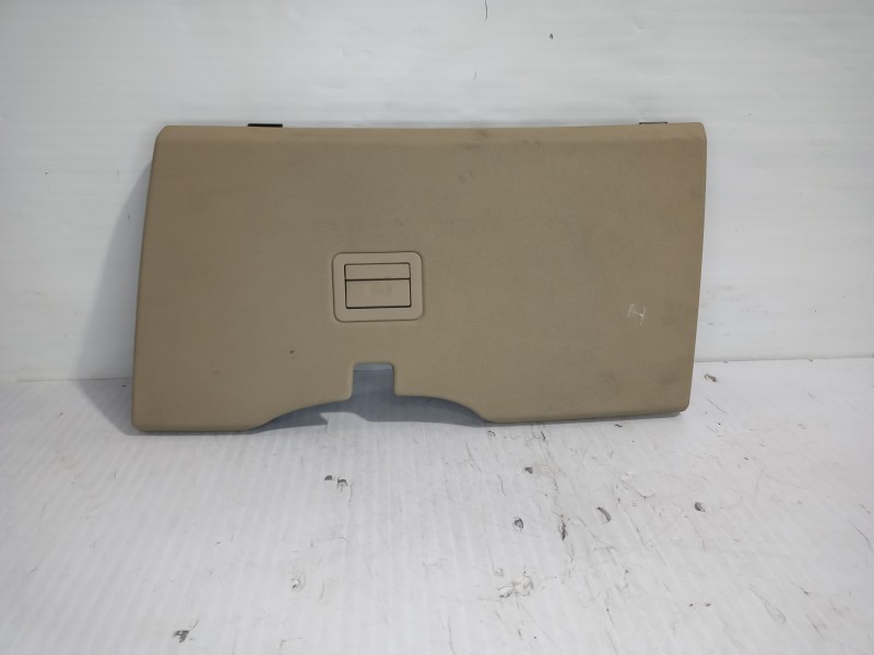 Recambio de moldura para land rover discovery 4 tdv6 hse referencia OEM IAM FBS500121XXX  