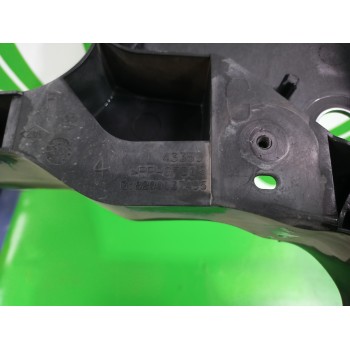 Recambio de panel frontal para renault scenic ii 1.6 16v referencia OEM IAM 8200137496  