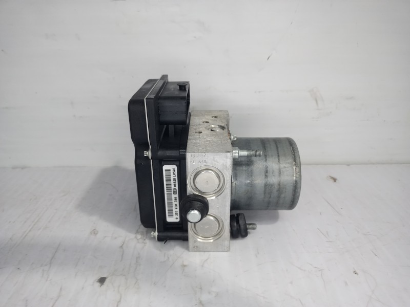 Recambio de abs para land rover discovery 4 tdv6 hse referencia OEM IAM LR019453  