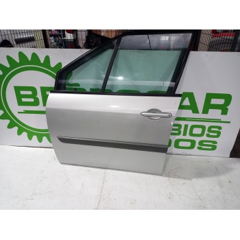 Recambio de puerta delantera izquierda para renault scenic ii 1.9 dci diesel referencia OEM IAM 7751477221  