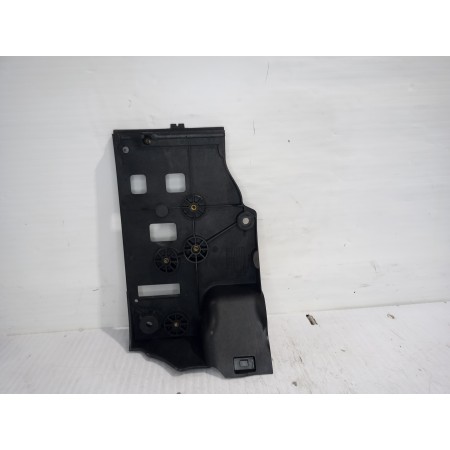 Recambio de soporte bateria para land rover discovery 4 tdv6 hse referencia OEM IAM DWM500021  