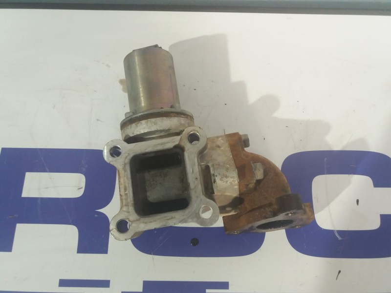 Recambio de valvula egr para kia sorento 2.5 crdi referencia OEM IAM 284104A410  
