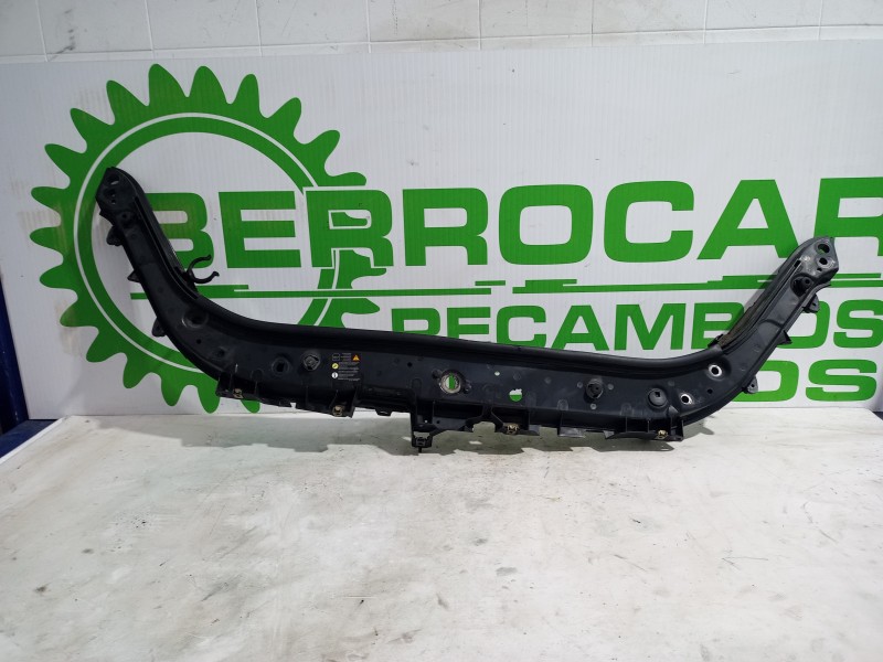 Recambio de travesaño superior para renault scenic ii 1.9 dci diesel referencia OEM IAM 8200140478  