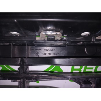 Recambio de rejilla para peugeot 508 active referencia OEM IAM 9807631077  