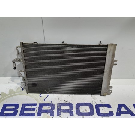 Recambio de condensador / radiador aire acondicionado para opel zafira b 1.6 16v cat referencia OEM IAM 13129192  