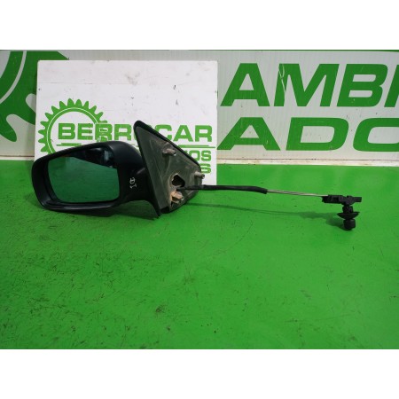 Recambio de retrovisor izquierdo. para seat ibiza (6k1) select referencia OEM IAM E9024029  