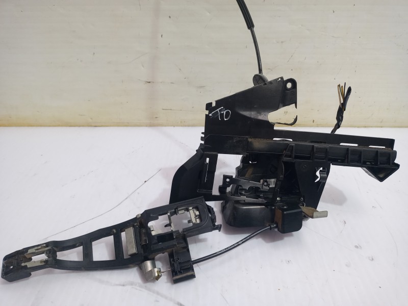 Recambio de cerradura puerta trasera derecha para ford focus lim. (cb4) business referencia OEM IAM 4M5AR26412BE  