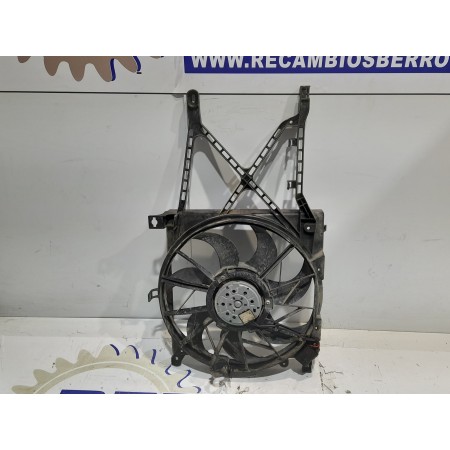 Recambio de electroventilador para opel zafira b 1.6 16v cat referencia OEM IAM 13205947  