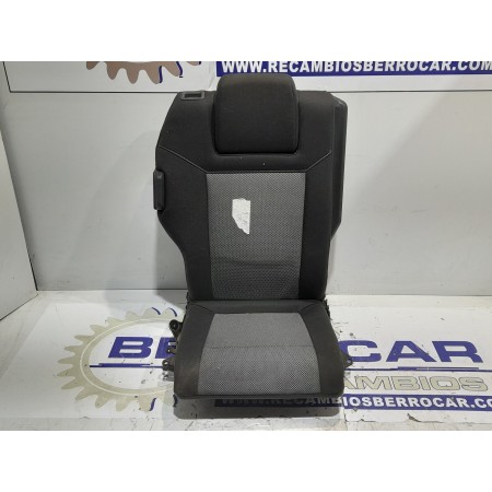 Recambio de asientos trasero derecho para opel zafira b 1.6 16v cat referencia OEM IAM 13193111  