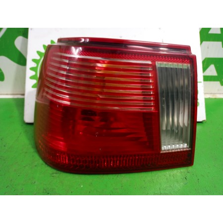 Recambio de piloto trasero izquierdo para seat ibiza (6k1) select referencia OEM IAM 6K6945095  