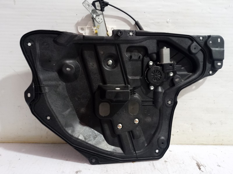 Recambio de elevalunas delantero izquierdo para mazda 3 lim. () center-line referencia OEM IAM BHS25997X  