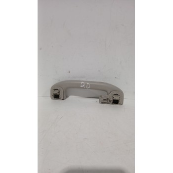 ASIDERO TECHO DELANTERO DERECHO 8200000099 