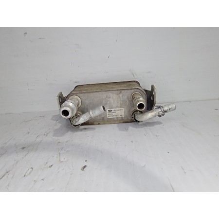 Recambio de enfriador aceite motor para land rover discovery 4 tdv6 hse referencia OEM IAM UBC500101  
