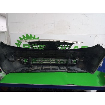 Recambio de paragolpes delantero para renault scenic ii 1.6 16v referencia OEM IAM 8200139528  