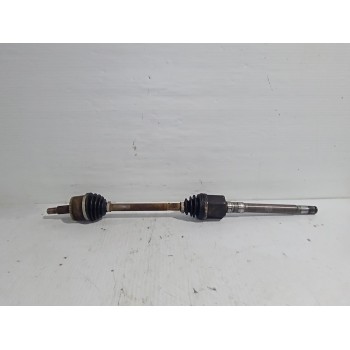 Recambio de transmision delantera derecha para land rover discovery 4 tdv6 hse referencia OEM IAM TDB500100  