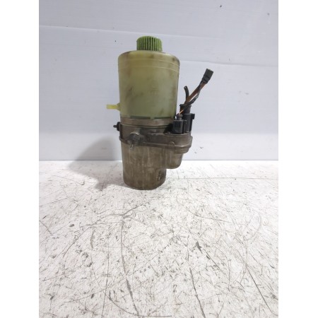 Recambio de bomba servodireccion para volkswagen polo iv sedán (9n2, 9n4) 1.9 tdi referencia OEM IAM 6Q0423156AB  