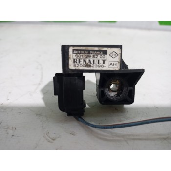 Recambio de sensor para renault scenic ii 1.9 dci diesel referencia OEM IAM 8200682396  