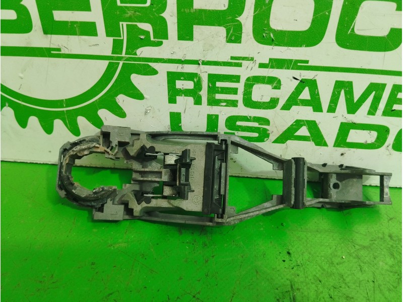 Recambio de maneta exterior trasera derecha para seat ibiza (6l1) 1.9 tdi referencia OEM IAM 3B0837885  