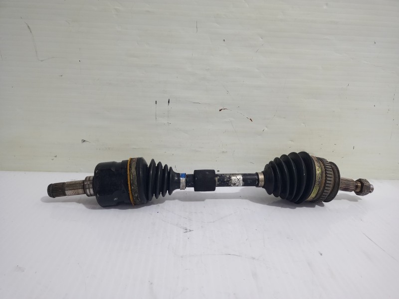 Recambio de transmision delantera izquierda para chrysler voyager (gs) 2.5 td family referencia OEM IAM 4808971  