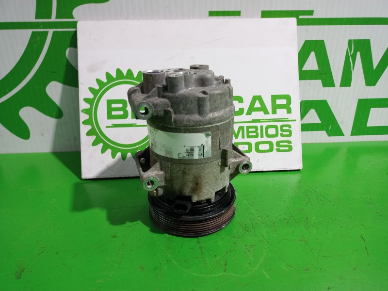 Recambio de compresor aire acondicionado para renault scenic ii 1.6 16v referencia OEM IAM 8200316164  